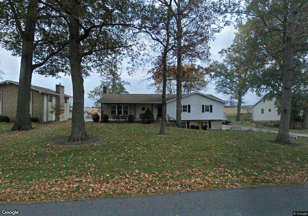 16384 Nottingham Dr, Wapakoneta, OH 45895 - photo 1