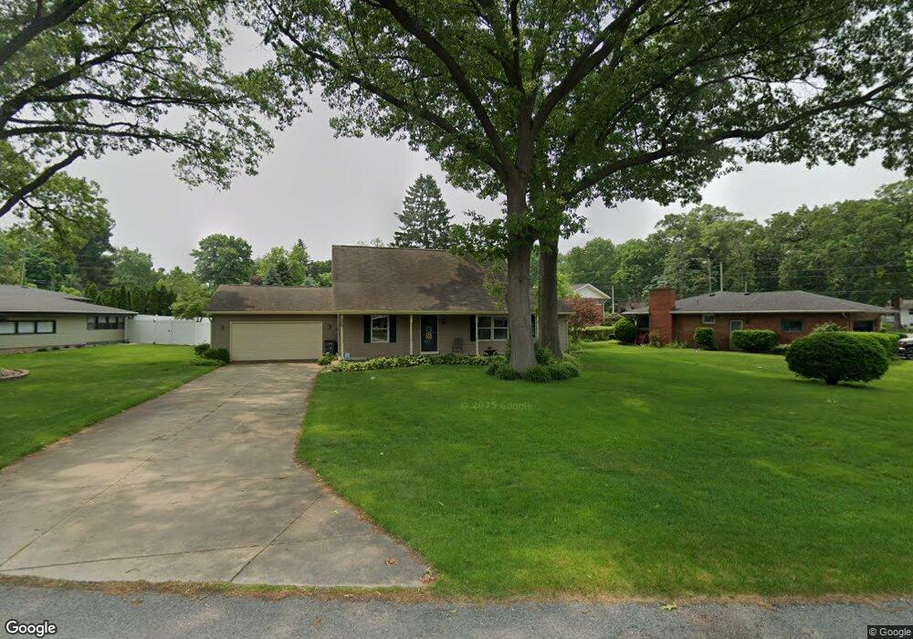 18940 Apache Dr, South Bend, IN 46637 - photo 1