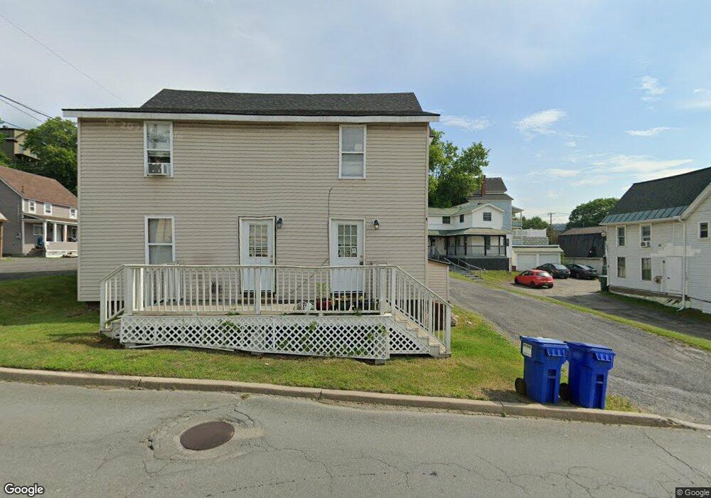 86 & 82 Maple St, St. Johnsbury, VT 05819 - photo 1