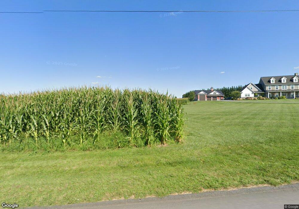 345 N Shirk Rd, New Holland, PA 17557 - photo 1