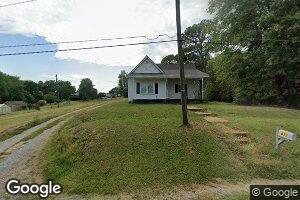412 E Elm St, Clay, KY 42404