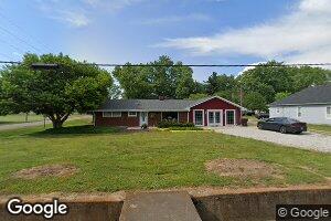 1080 W 4th St, Clinton, IN 47842