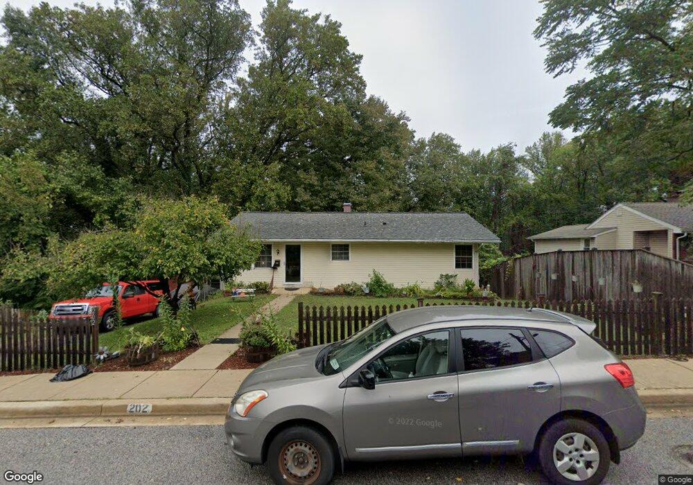 202 Agnes Ln, Linthicum Heights, MD 21090 - photo 1