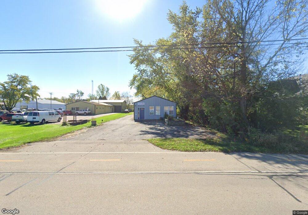 5015 W Netherwood Rd, Oregon, WI 53575 - photo 1