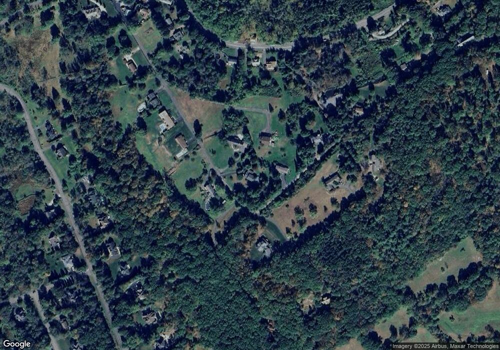 54 Crescent Ledge Dr, Dallas, PA 18612 - photo 1