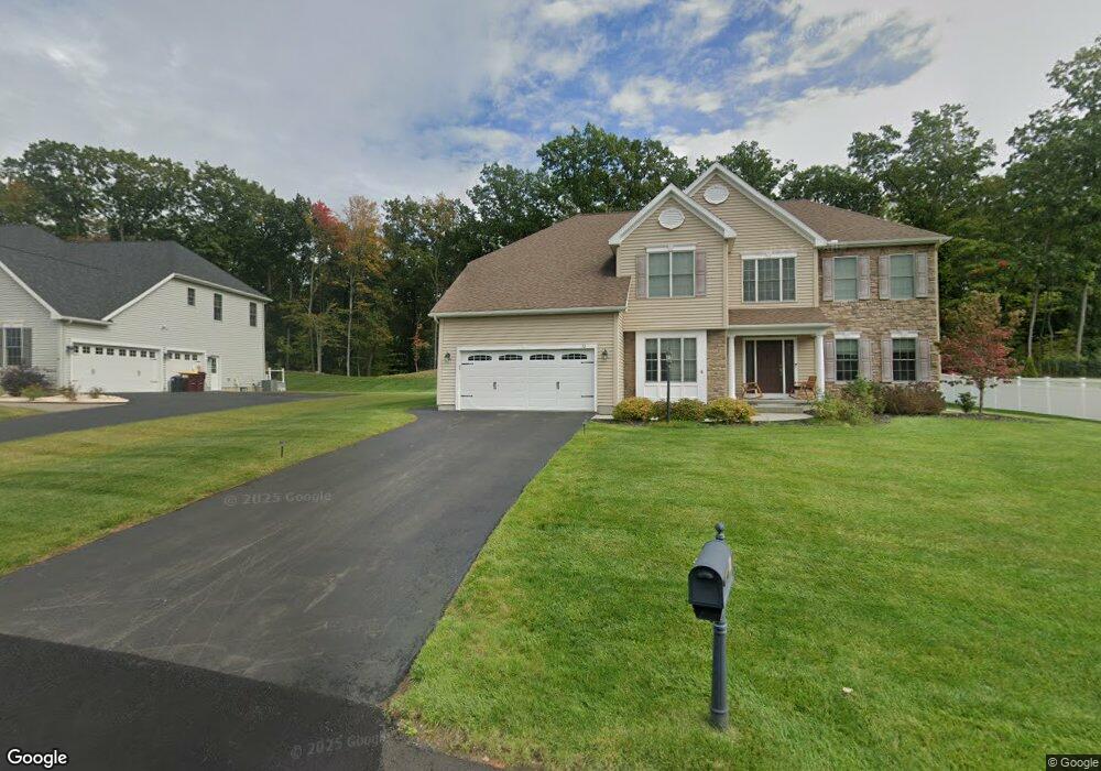 32 Tamarack Ln, Schenectady, NY 12309 - photo 1