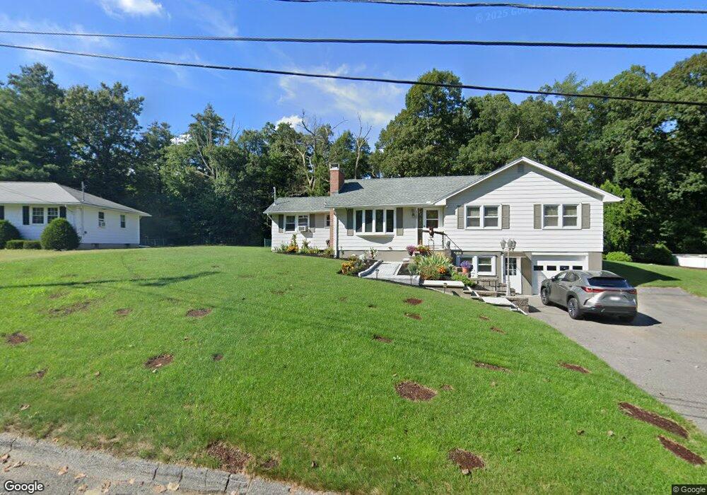 1107 Overlook Dr, Palmer, MA 01069 - photo 1