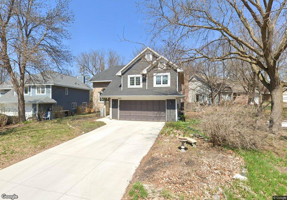 18614 Clear View Dr, Minnetonka, MN 55345 - photo 1