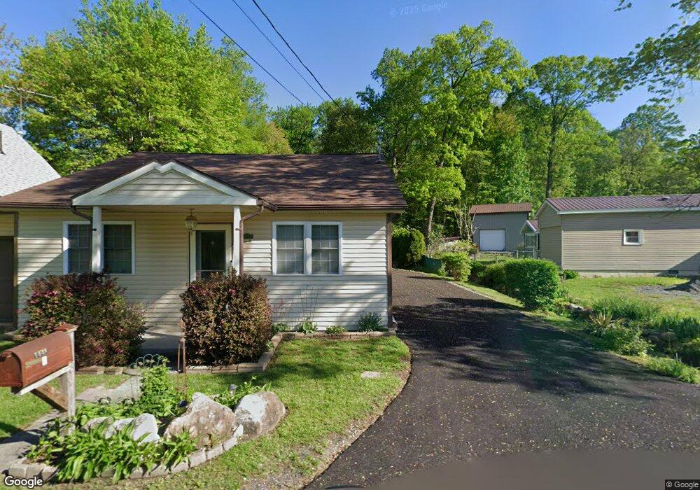 1448 Mountain Rd, Hamburg, PA 19526 - photo 1