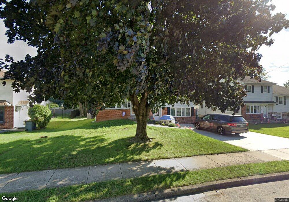 407 Warren Blvd, Broomall, PA 19008 - photo 1