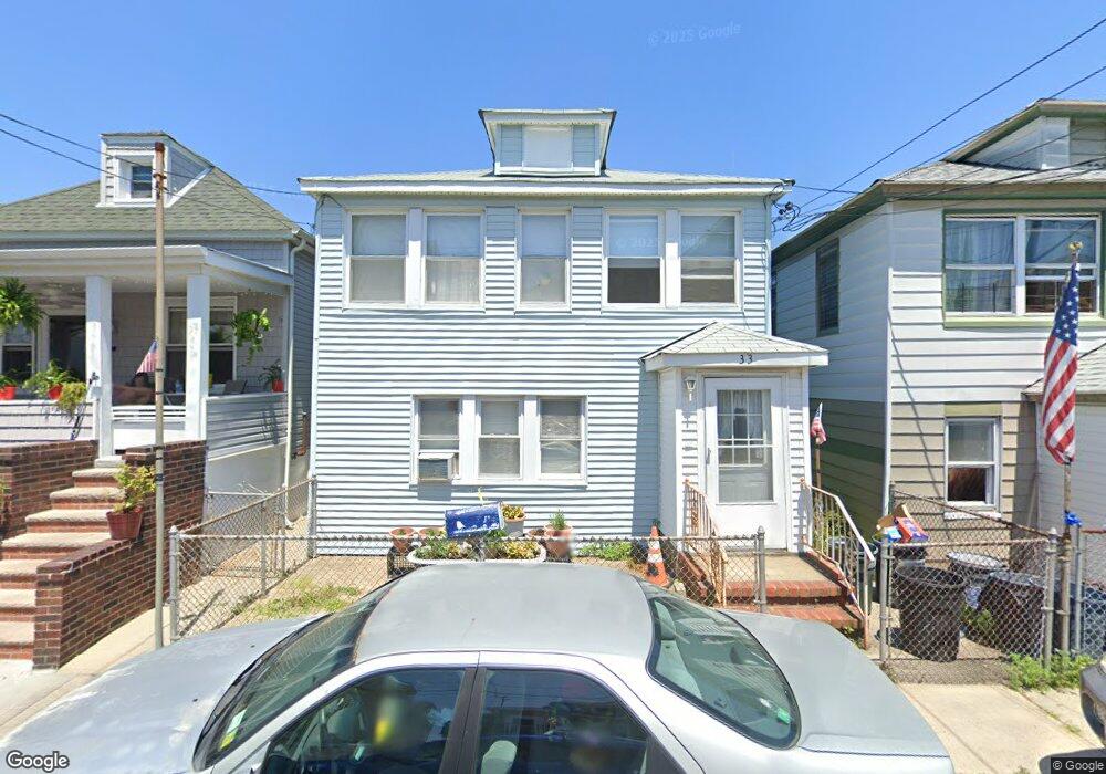 33 W 10th Rd, Broad Channel, NY 11693 - photo 1