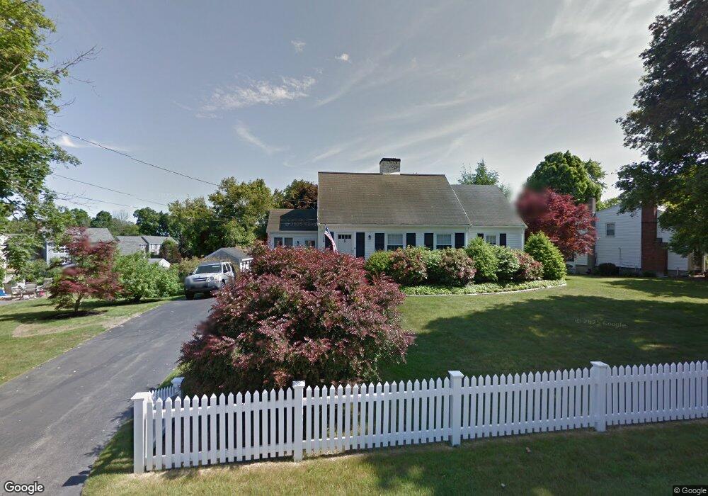 39 Russell Rd, Whitman, MA 02382 - photo 1