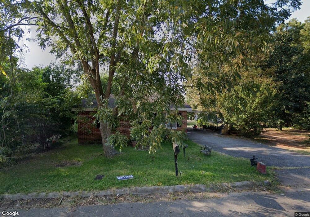 656 Shi Place, Macon, GA 31206 - photo 1