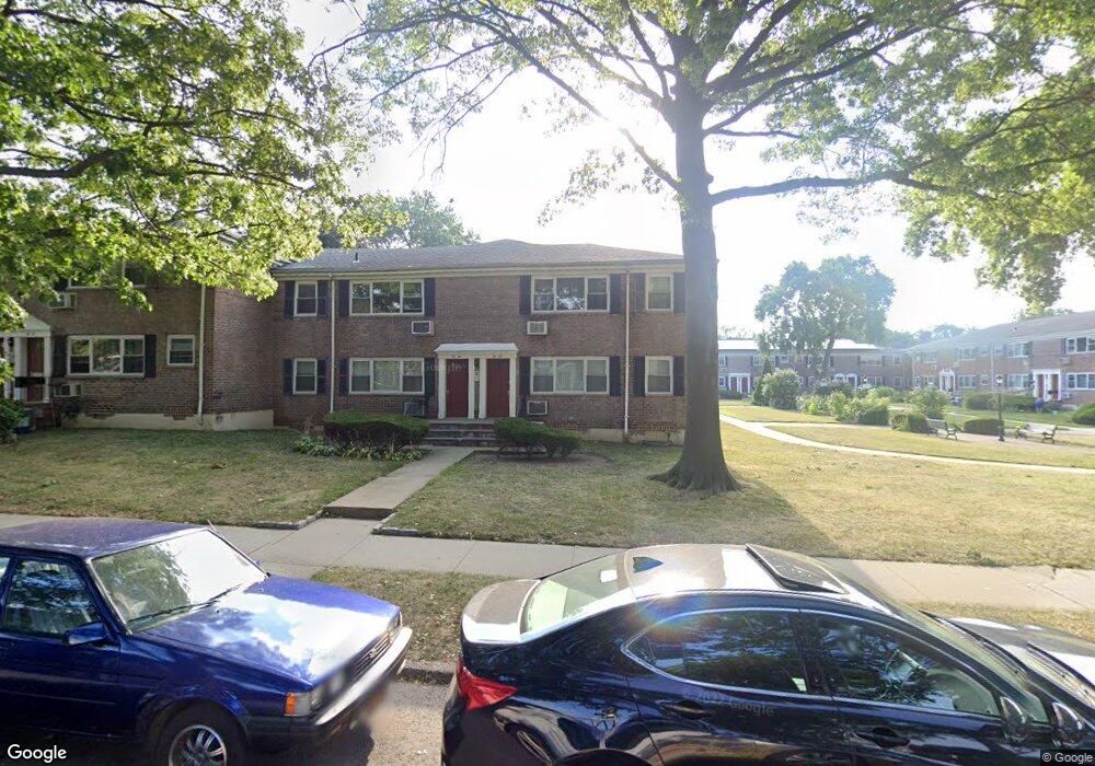 6733 152nd St unit 205B, Flushing, NY 11367 - photo 1