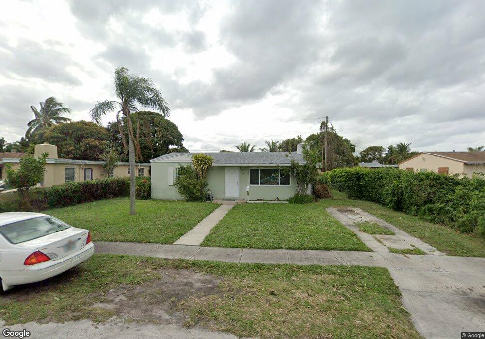 2317 Cypress Rd, West Palm Beach, FL 33409 - photo 1