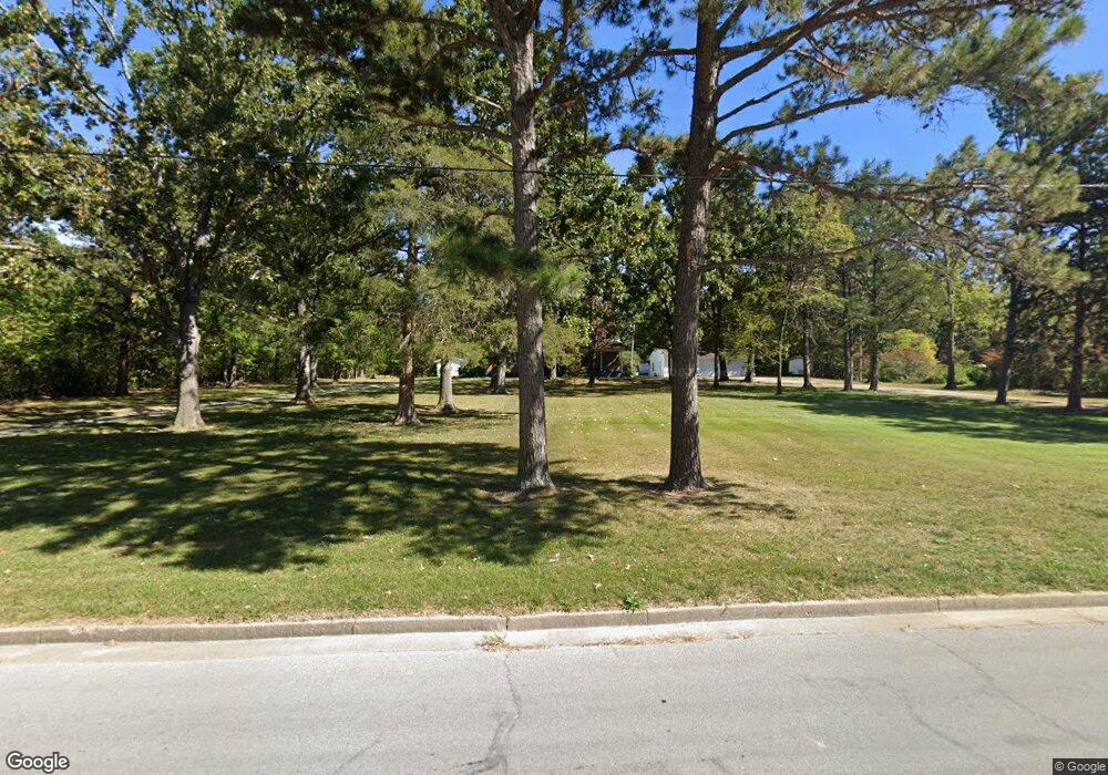 300 Lovers Ln, Rolla, MO 65401 - photo 1