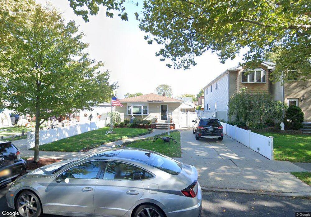 43 Hawthorne Ave, Staten Island, NY 10314 - photo 1