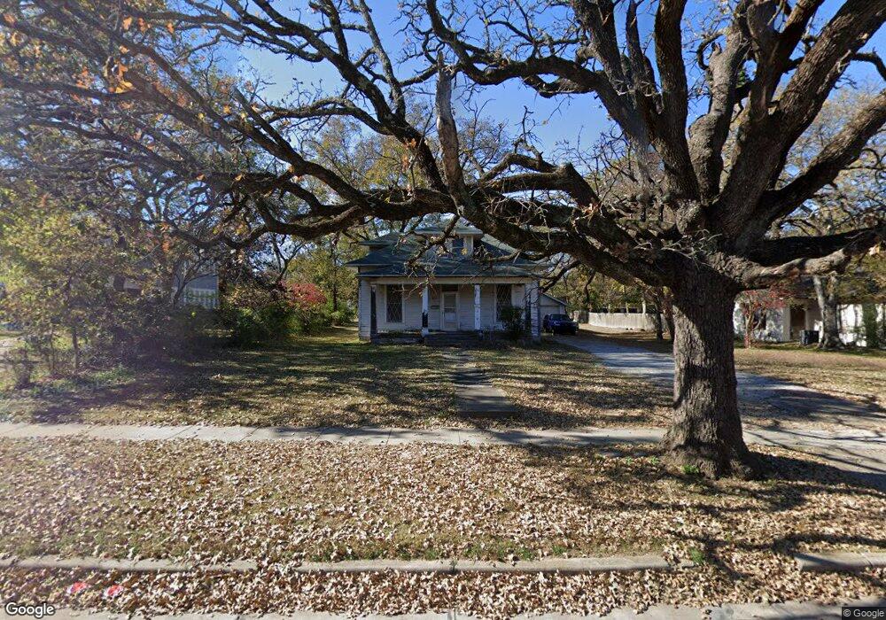 621 C St SE, Ardmore, OK 73401 - photo 1