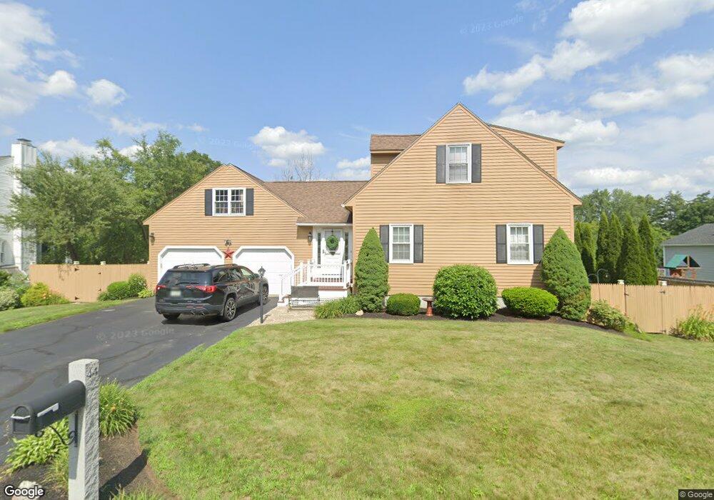 44 Evans Cir, Keene, NH 03431 - photo 1