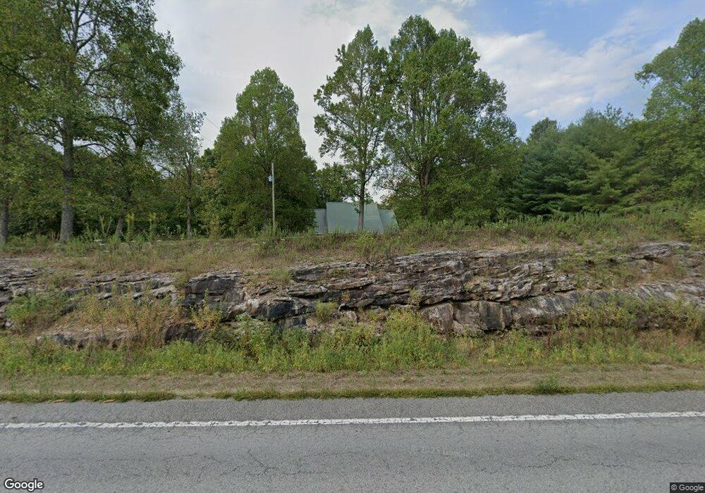 5492 Sparta Hwy unit 5492, Crossville, TN 38572 - photo 1