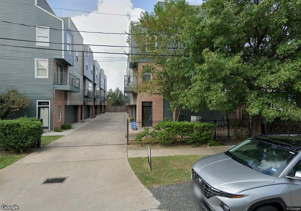 637 Rutland St unit 5, Houston, TX 77007 - photo 1