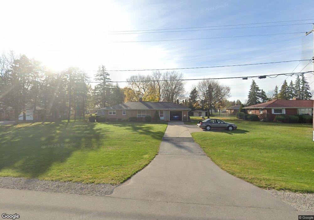 5140 E Holland Rd, Saginaw, MI 48601 - photo 1