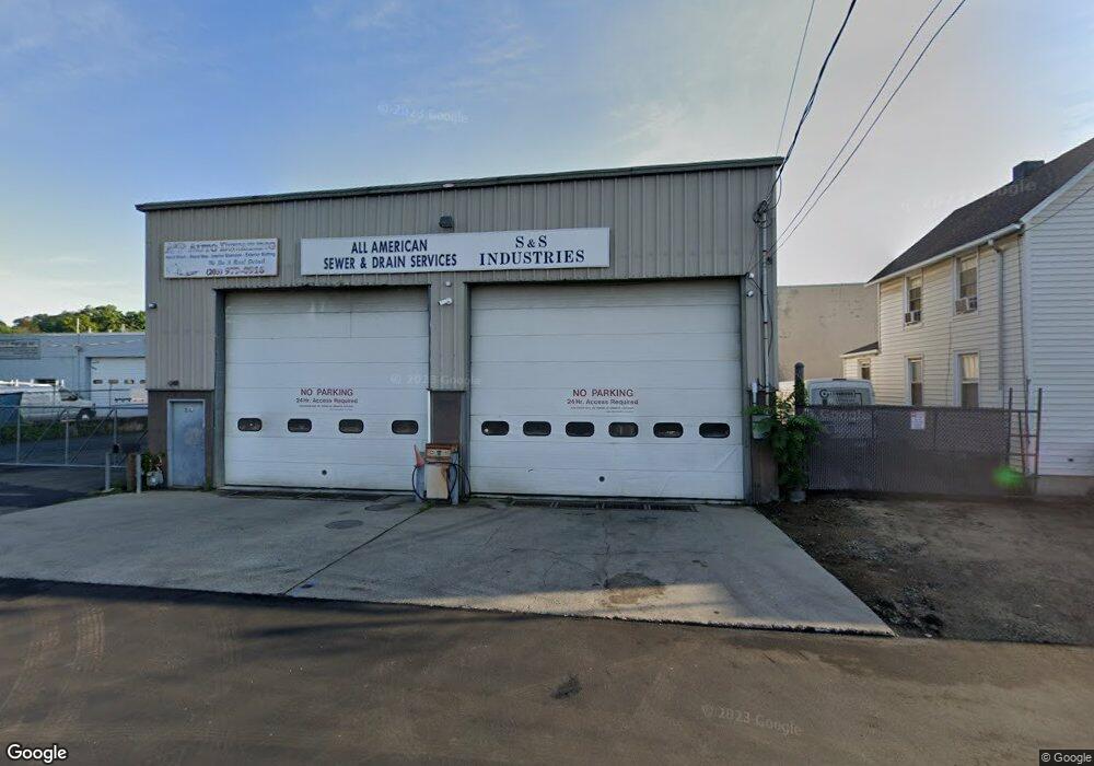 28 Larkin St, Stamford, CT 06907 - photo 1