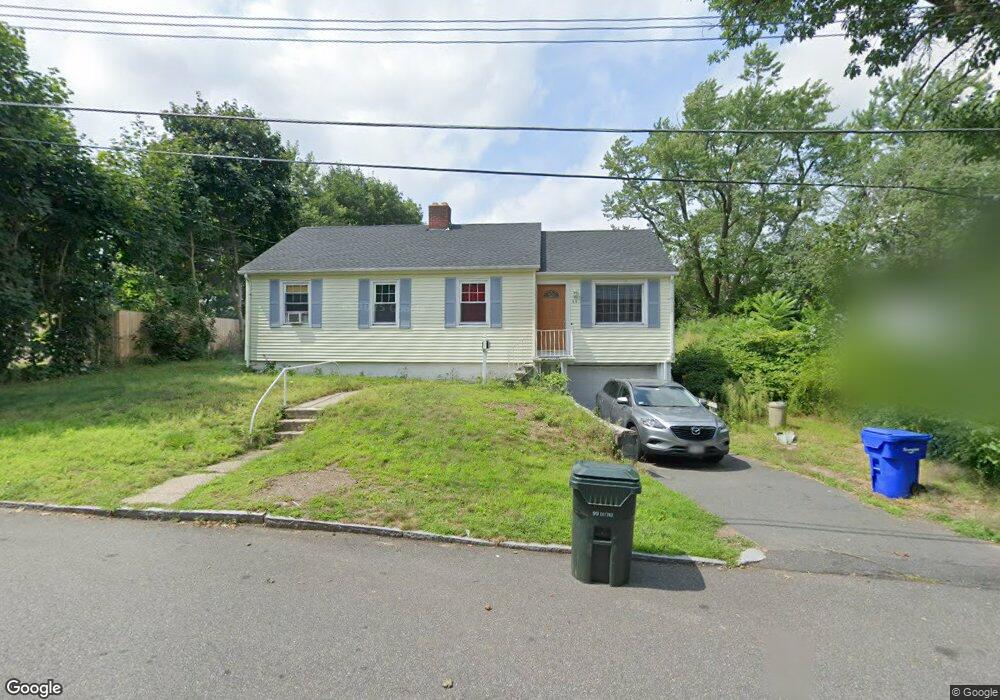 66 Brighton St, Springfield, MA 01118 - photo 1