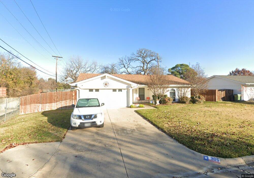 905 Shady Lake Dr, Bedford, TX 76021 - photo 1