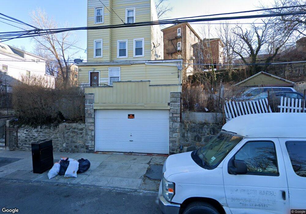 168 Beech St, Yonkers, NY 10701 - photo 1