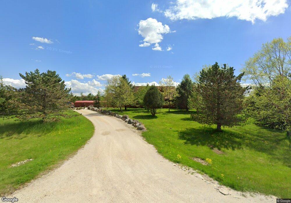 4871 Jamestown Place, West Bend, WI 53090 - photo 1