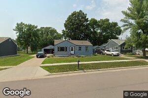 413 S Elm St, Lennox, SD 57039