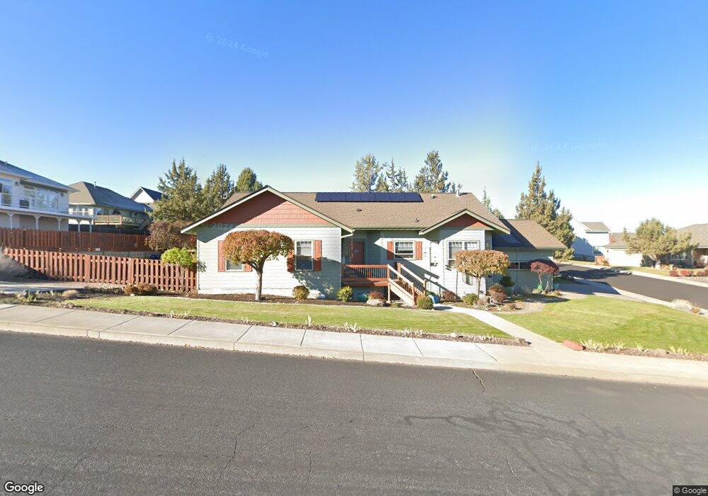 3730 SW Summit Dr, Redmond, OR 97756 - photo 1