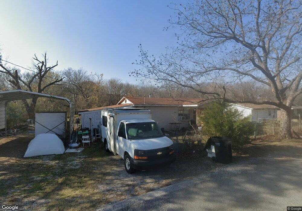 503 N Pecan St, Henryetta, OK 74437 - photo 1