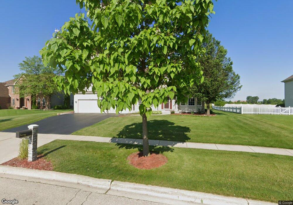 3730 Grayhawk Dr, Algonquin, IL 60102 - photo 1