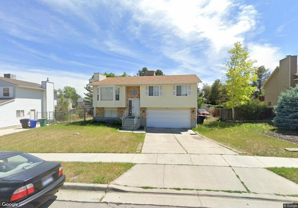 5271 Saguaro Dr, West Jordan, UT 84081 - photo 1