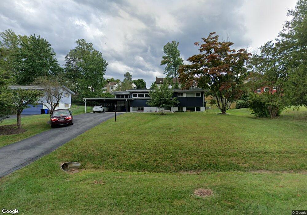 11708 Karen Dr, Potomac, MD 20854 - photo 1