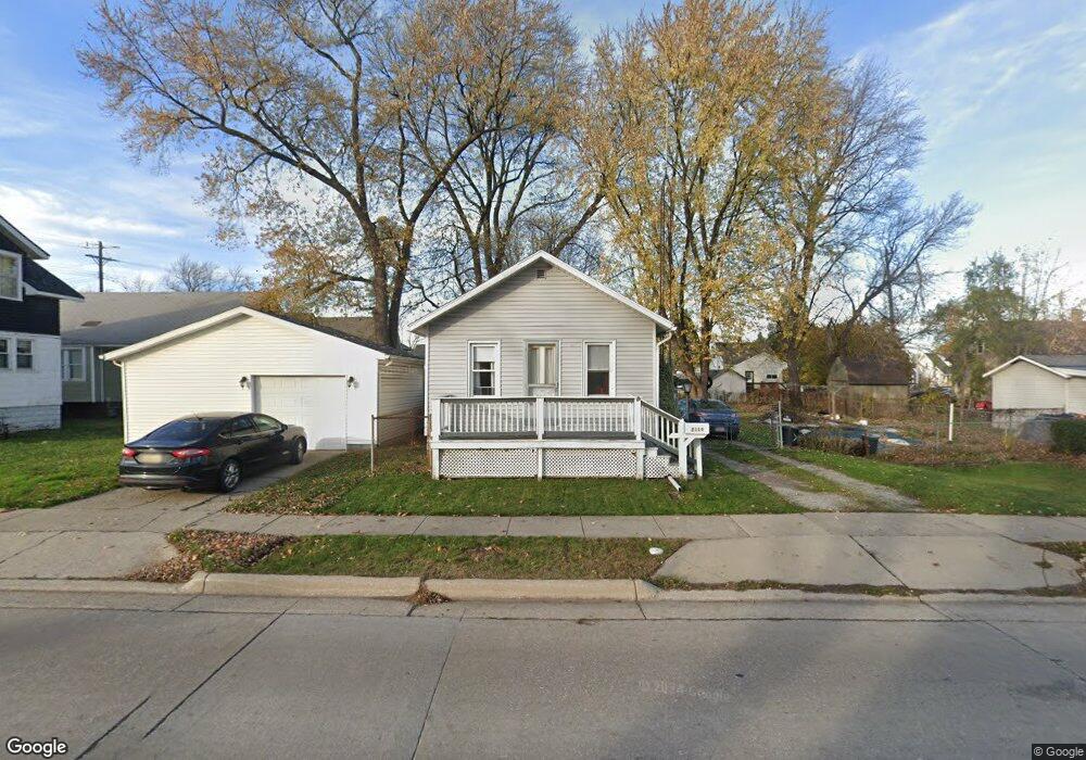 2119 Oak St, Port Huron, MI 48060 - photo 1