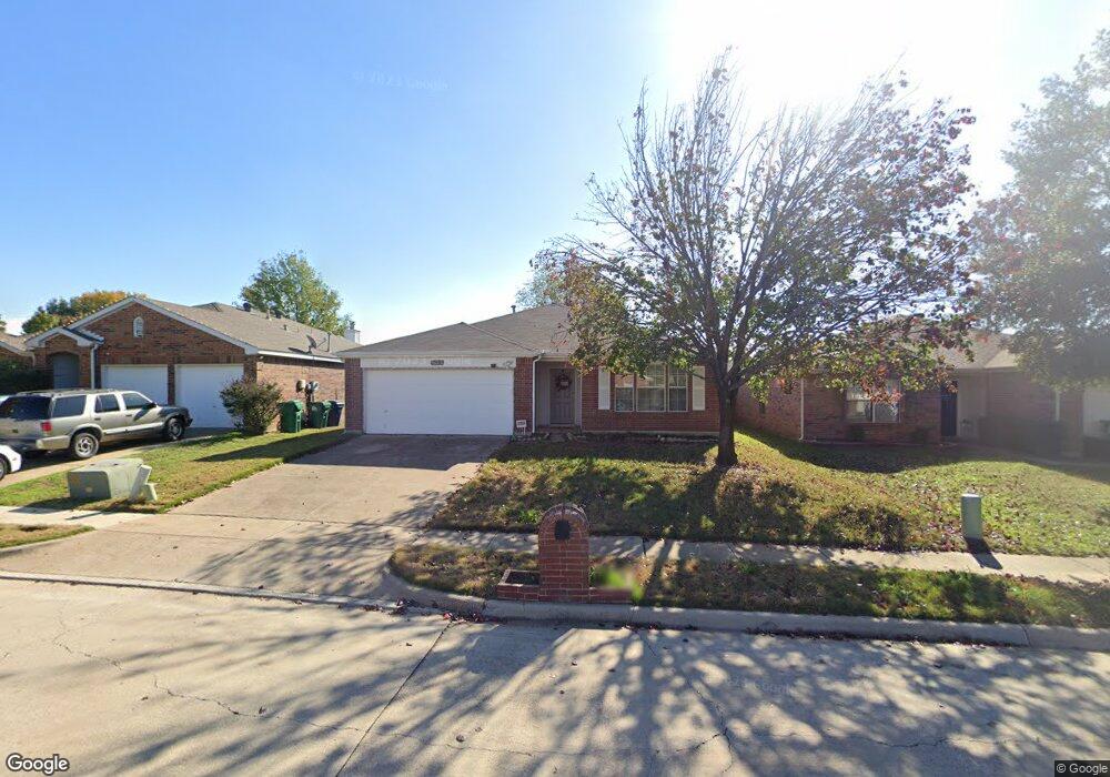 3305 Bentgate Ct, Denton, TX 76210 - photo 1