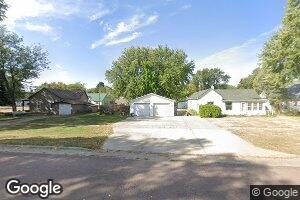 810 Felton Ave, Gregory, SD 57533