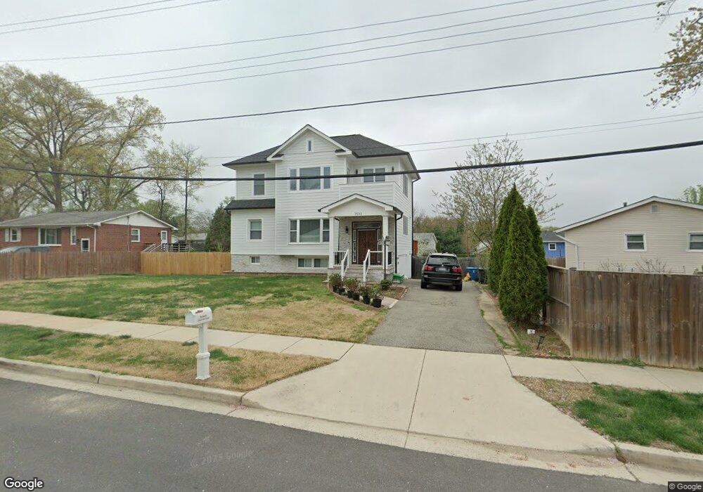 7502 Pollen St, Lorton, VA 22079 - photo 1