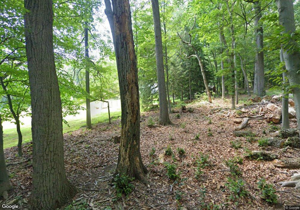 31 Whispering Woods Ln, Malvern, PA 19355 - photo 1