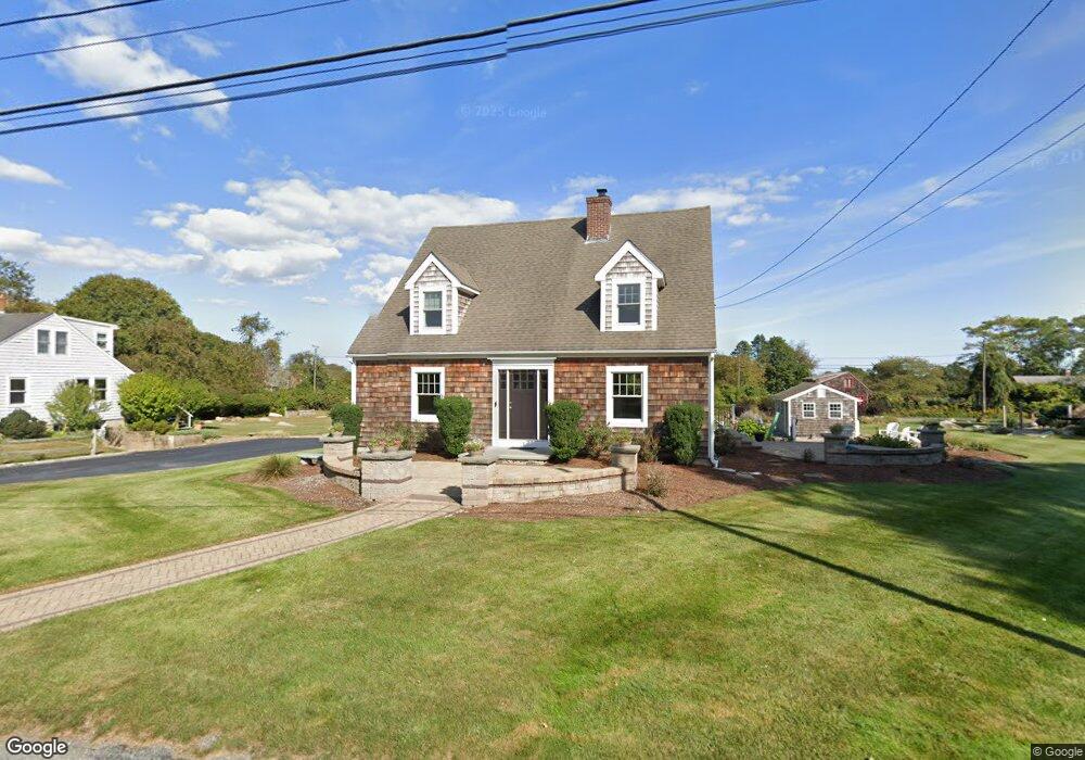 33 Eastern View Ave, Wakefield, RI 02879 - photo 1