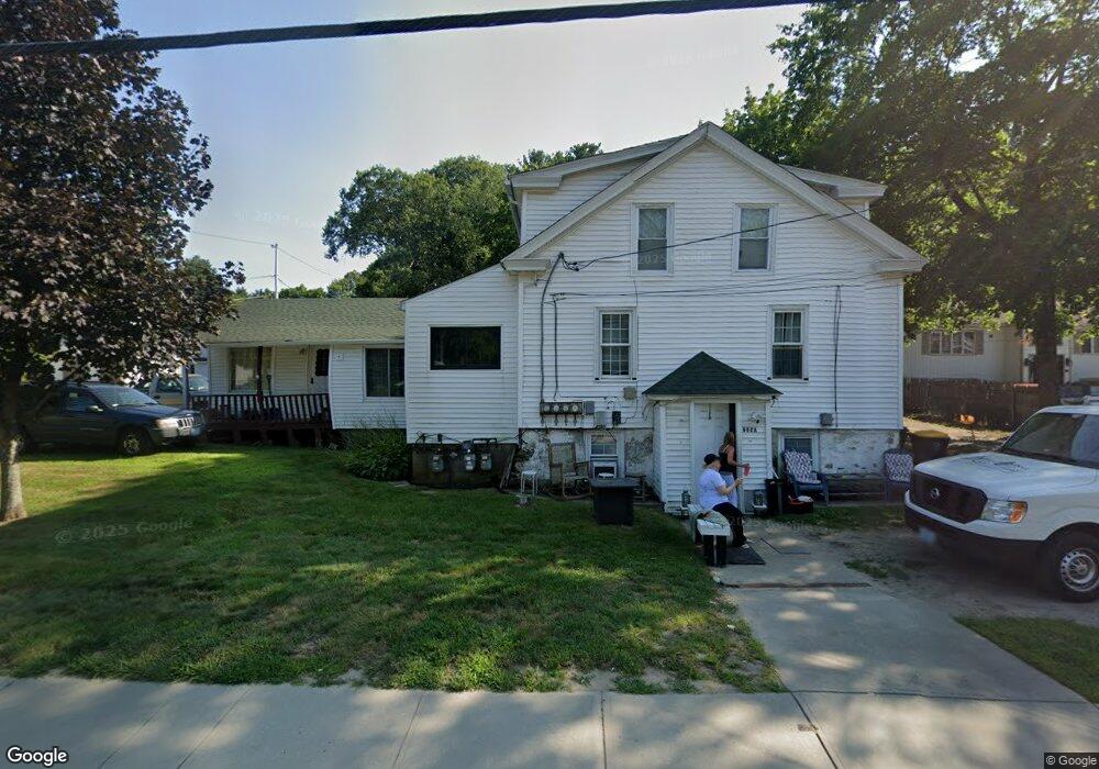 682 Putnam Pike, Greenville, RI 02828 - photo 1