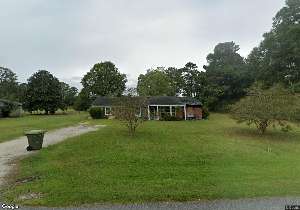 810 S Farr Ave, Andrews, SC 29510 - photo 1