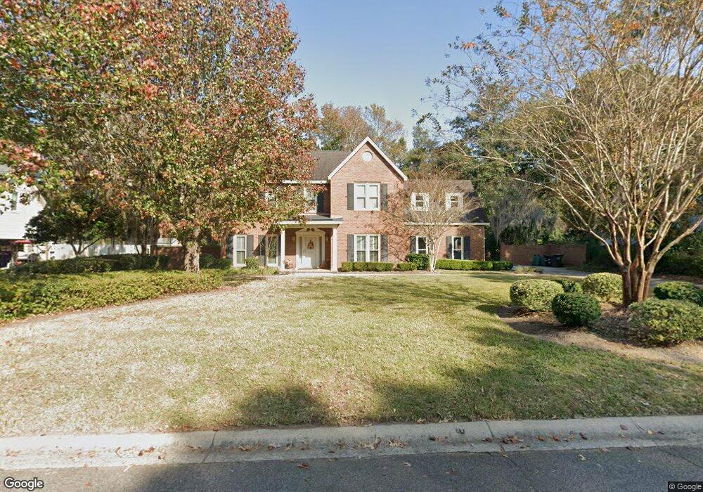 208 Gloucester Rd, Savannah, GA 31410 - photo 1