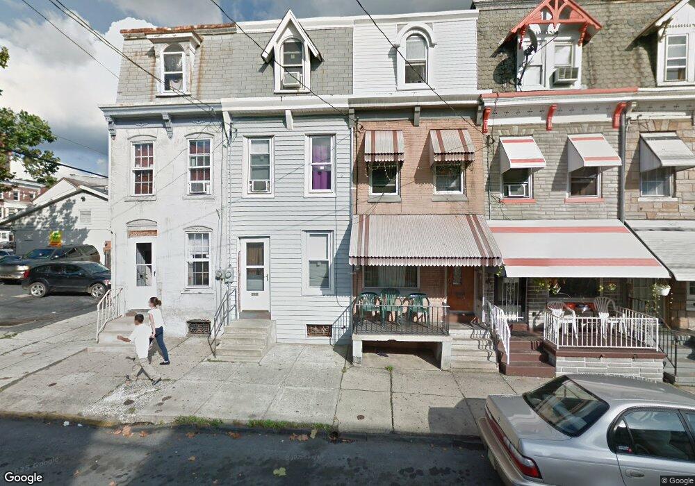 215 S 10th St, Reading, PA 19602 - photo 1