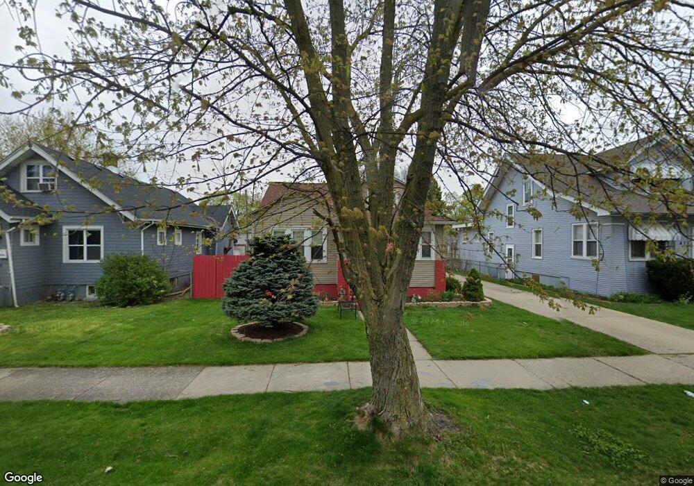 103 N Elmwood Ave, Waukegan, IL 60085 - photo 1