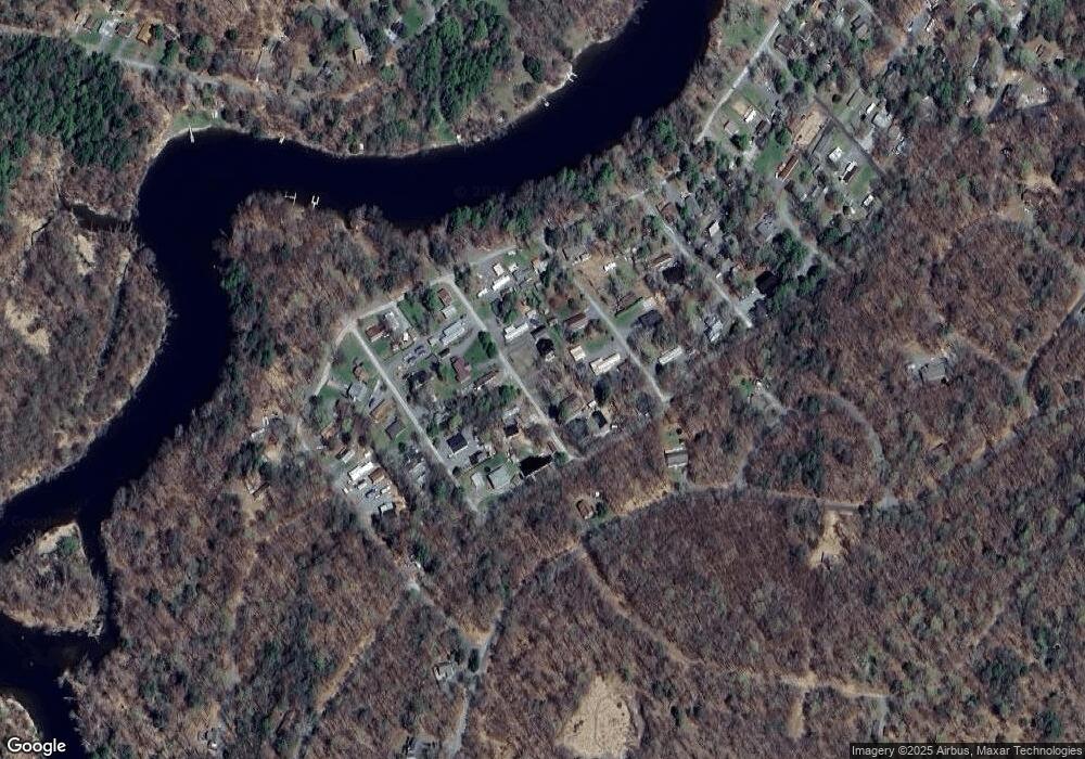 105 Ninth St, Greentown, PA 18426 - photo 1