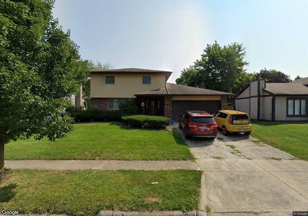 5388 Aqua St, Columbus, OH 43229 - photo 1